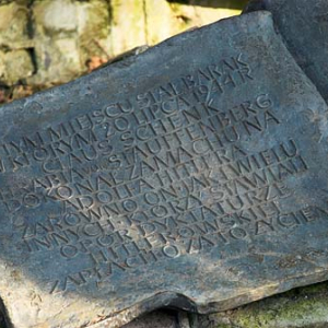 WW060088 Gierloz Wilczy Szaniec pomnik Clausa von Stauffenberga europa polska warmińsko-mazurskie fot. Wojciech Wójcik